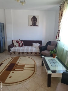 Apartament cu trei camere