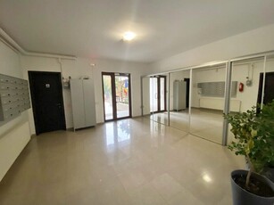 3-room apartment, complex with swimming pool and security, Iancu Nicolae