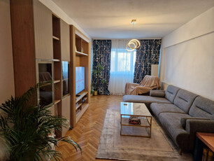 Apartament 4 camere