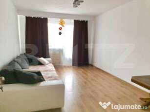 Apartament cu 3 camere, 62 mp, zona Centrala