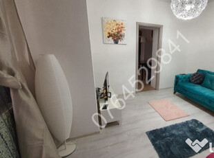 Apt. 2 cam. in vila, Obor-Colentina,Str. Elena, 12min. metrou, renovat