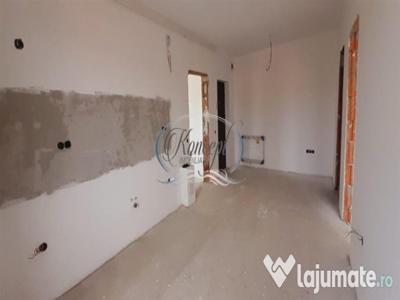 Apartament semifinsat