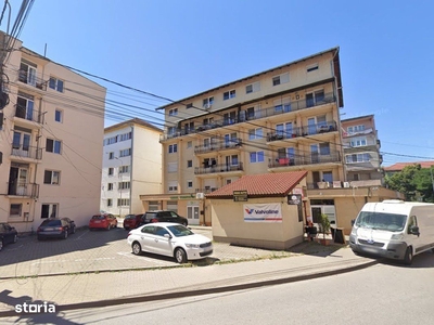 Apartament 2 camere, decomandat situat la etajul 1, Calea Urseni.