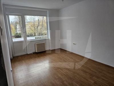 Apartament 2 camere decomandat, zona Parcul Central