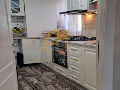 Apartament 2 camere , zona b-dul Ge.Enescu , Botosani