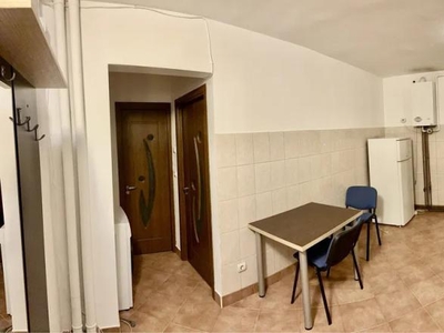 Apartament cu 2 camere decomandate, Grigorescu, Str Fantanele, etajul 3