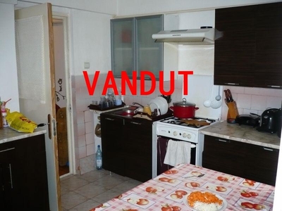 Apartament De Vanzare 4 Camere - Zona Ampoi - Alba Iulia
