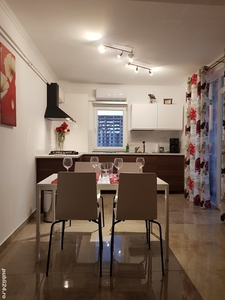 Inchiriez apartament cu 2 camere mobilat pe D7 nr 34