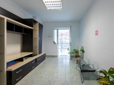 Spatiu comercial/ cabinet medical/ birouri, de vanzare,str. Valea Alba