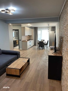 Apartament 3 camere de vanzare in zona Podgoria