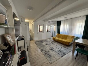 Apartament cu 2 camere, localizat în zona de sus a oraşului.