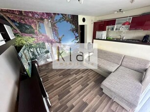 Apartament 2 camere, etaj intermediar, parcare! Zona Porii!