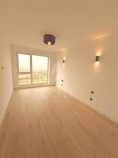 Apartament 3 camere in zona EUROPA