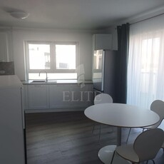 Apartament 3 camere in zona PIATA ABATOR