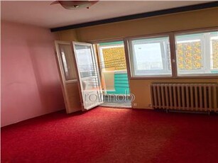 Apartament 3 camere Lacul Tei, ideal pentru renovare