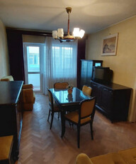 Apartament 3 camere situat in zona CENTRU