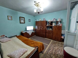 Apartament cu 3 camere decomandat in Manastur.