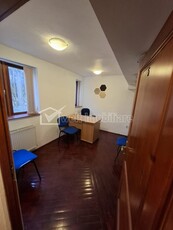 Apartament in Centru ocazie foarte buna de investiție