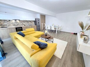 Apartament modern 2 camere, bloc nou, etaj intermediar, parcare, zona Eroilor!