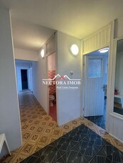 Apartament spatios Str. Ovidiu Densusianu, Zona IOSIA, 3 camere, 69 mp