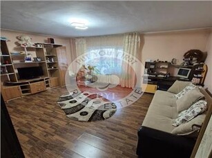 Decebal | Apartament 3 camere | decomandat | 79mp | B9397