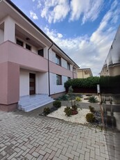 Duplex de inchiriat, Floresti