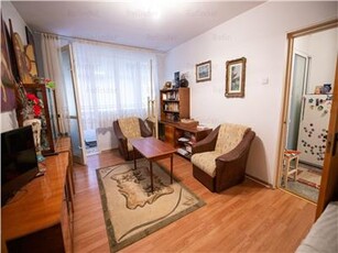 vanzare apartament 2 camere Dristor, 52mp, etaj 7/10, decent amenajat,