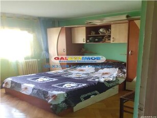 Vanzare apartament 3 camere Academia MilitaraAFI 2/4, bloc 1993