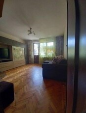 Vanzare apartament decomandat zona Royal