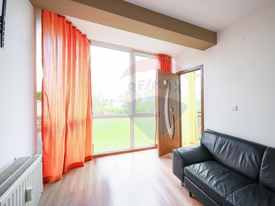 Apartament 2 camere vanzare in bloc de apartamente Bihor, Oradea, Nufarul