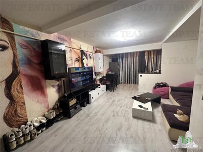 Apartament 3 camere de vanzare zona Auchan Vitan