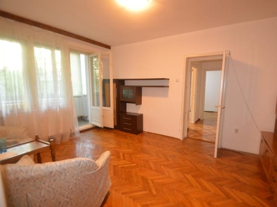 Apartament 3 camere vanzare Pajura