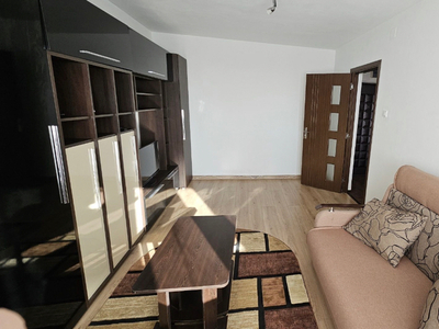 Apartament cu 2 camere de inchiriat in Complexul Studentesc