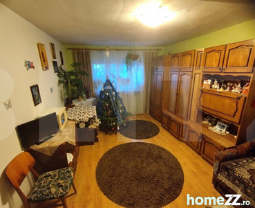 Apartament cu 3 camere