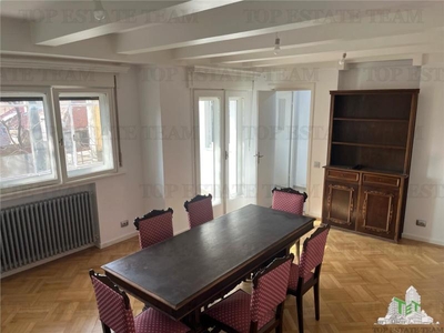 Apartament cu 4 camere 130 mp | zona Unirii