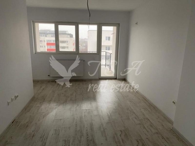 Apartament de 2 camere, zona Parcul Teilor!