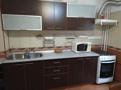 Apartament de vanzare 3 camere Rahova