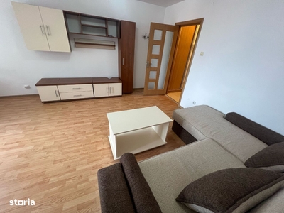 Vând apartament cu 4 camere,2 bai în Deva, Zona Mihail Sadoveanu-108mp