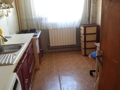 Apartament 2 camere Teiul Doamnei sectia 7 politie Ion Berindei 7/10