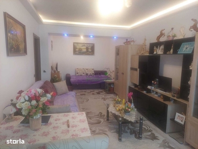 Apartament cu 2 camere, 60 mp, parcare, zona strazii Eroilor!