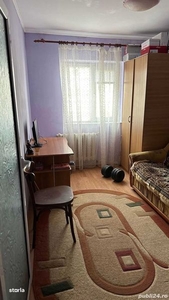 Apartament 3 camere, etajul 4, Vaslui