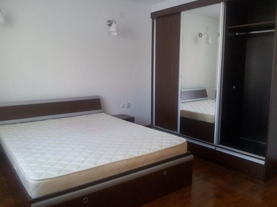 Apartament Cu 3 Camere De Inchiriat - 300 eur - Cetate, Alba Iulia
