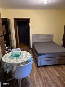 Garsoniera Renovata Berceni str Turnu Magurele zona verde Disponibila