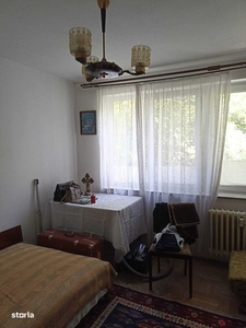 Vand apartament 3 camere Brazda lui Novac