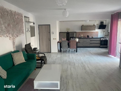 Vânzare apartament mobilat, 3 camere, 68 mp. , zona Vivo., 132500 Eur