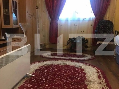 Apartament cu 2 camere de vânzare , in casa cu curte, ultracentral