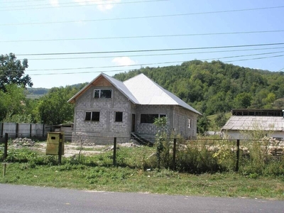 Casa Runcu, Dambovita, casa, Va prezintam o oportunitate uni