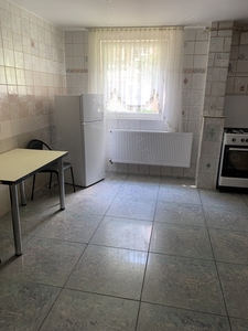 Inchiriez apartament 2 camere Precista