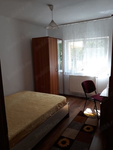 Închiriez apartament cu 3 camere, Zorilor