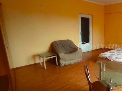 Apartament cu o camera de inchiriat, zona FSEGA